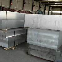 耐磨铝合金<em class='color-orange'>7075</em><em class='color-orange'>铝板</em>