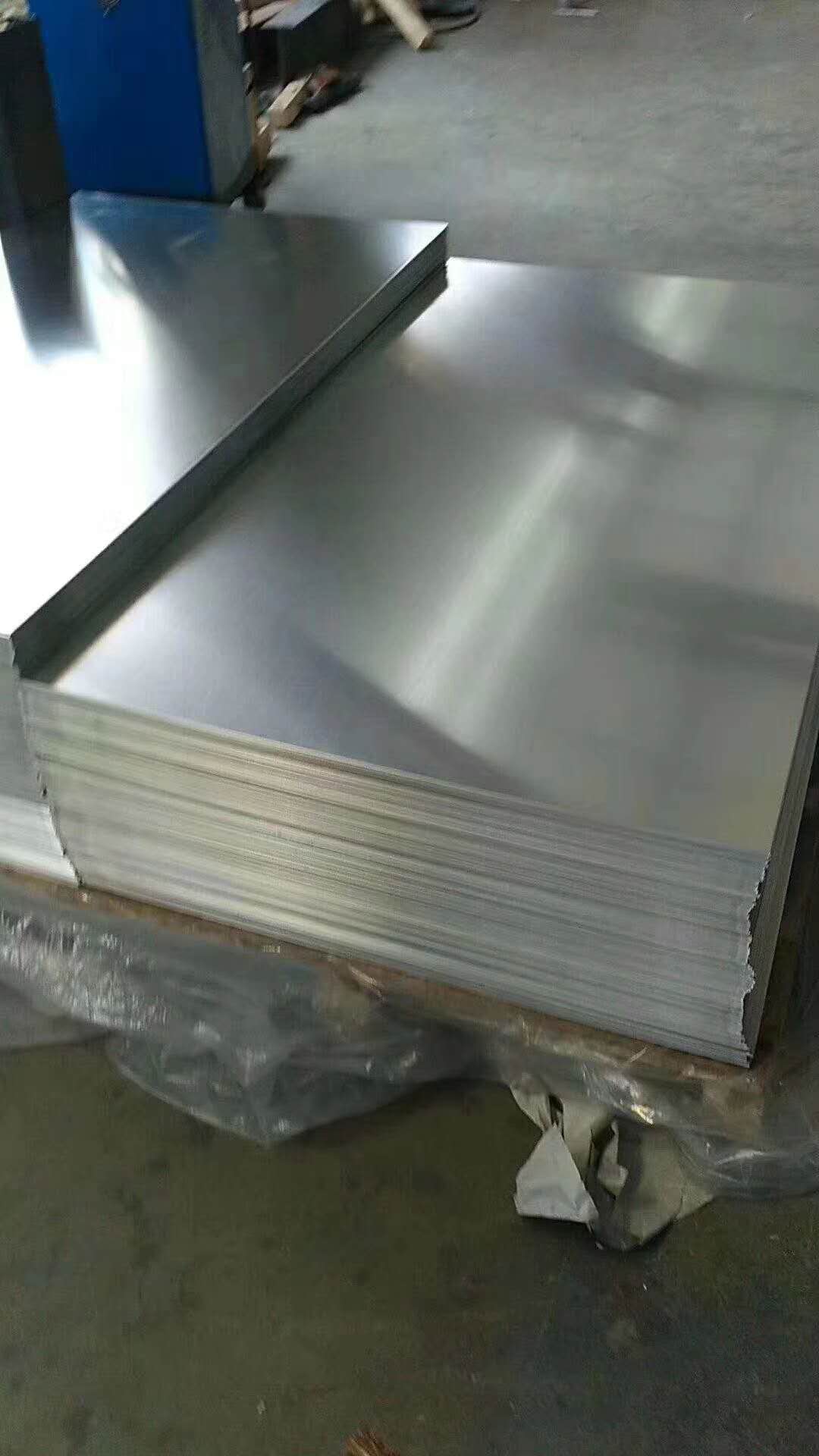 1个厚防锈铝板现货