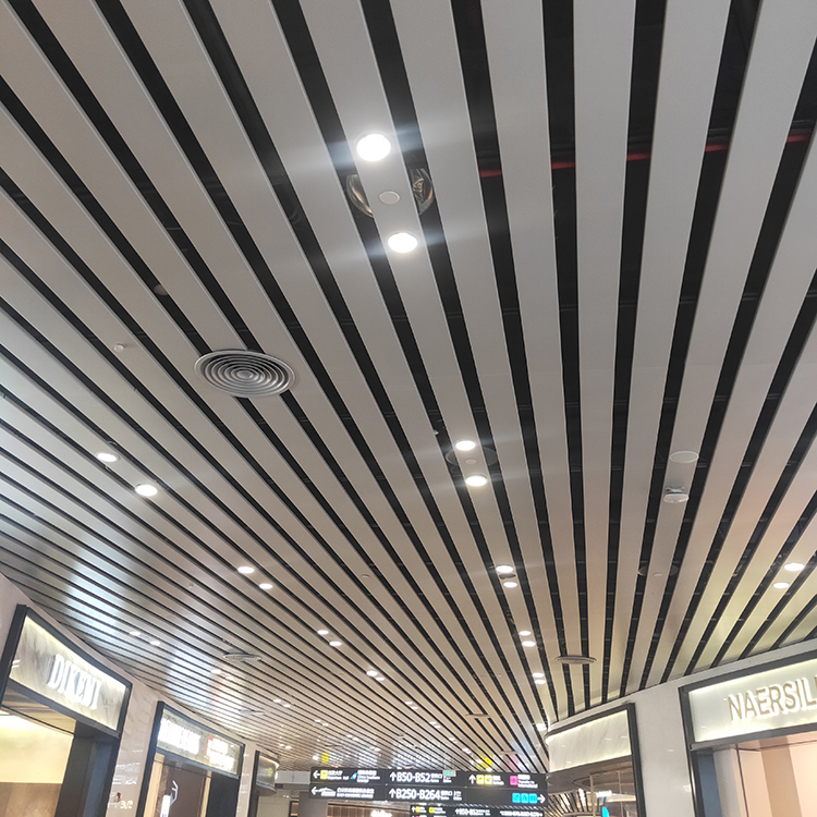 机场铝格栅吊顶150铝合金条板