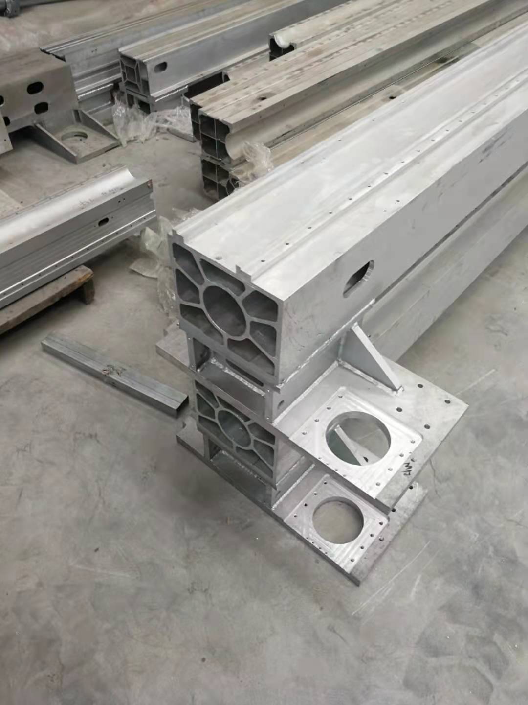 高功率激光切割機鋁合金橫樑廠家