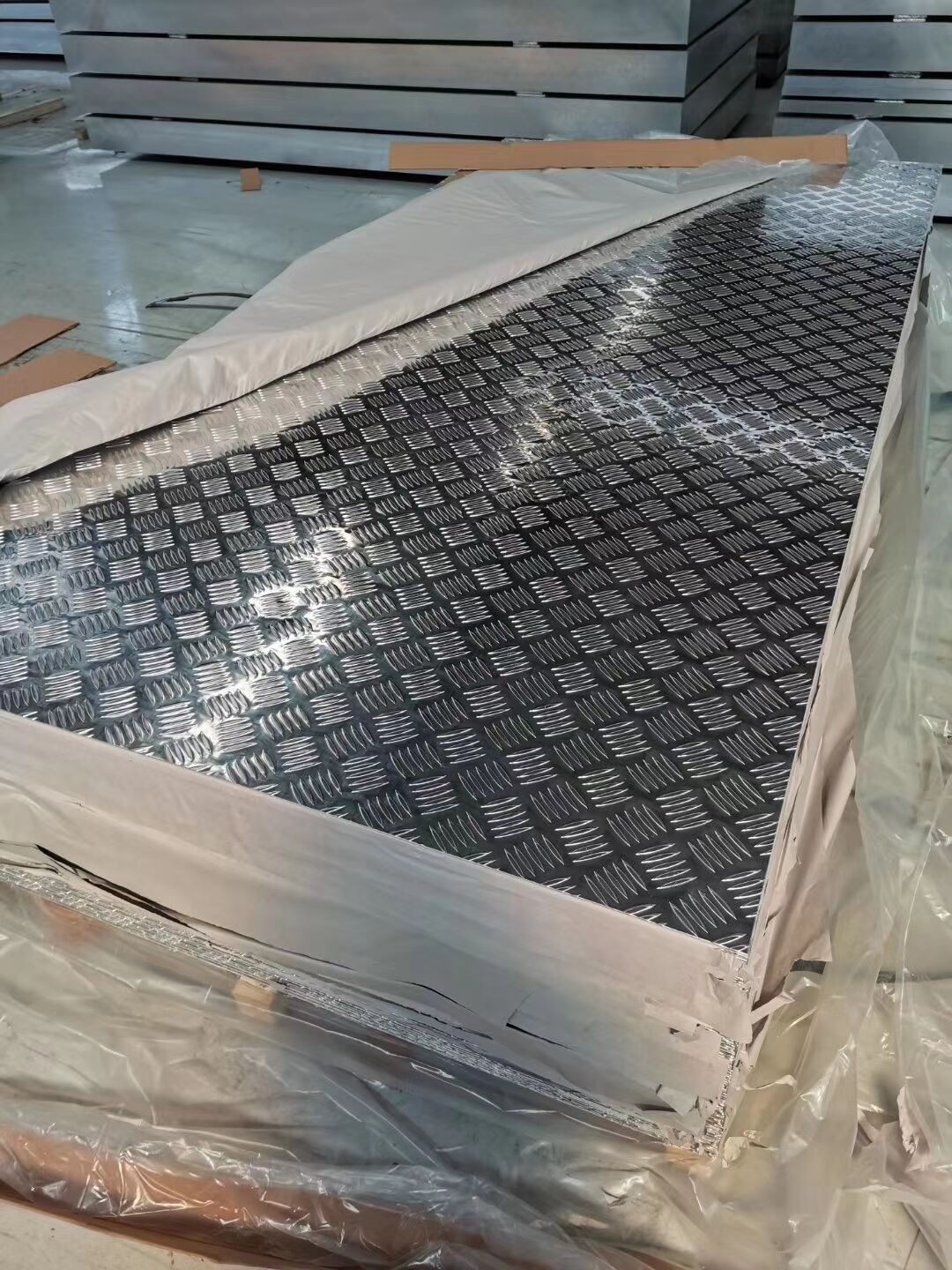 5052花紋鋁板30年鋁板生產經