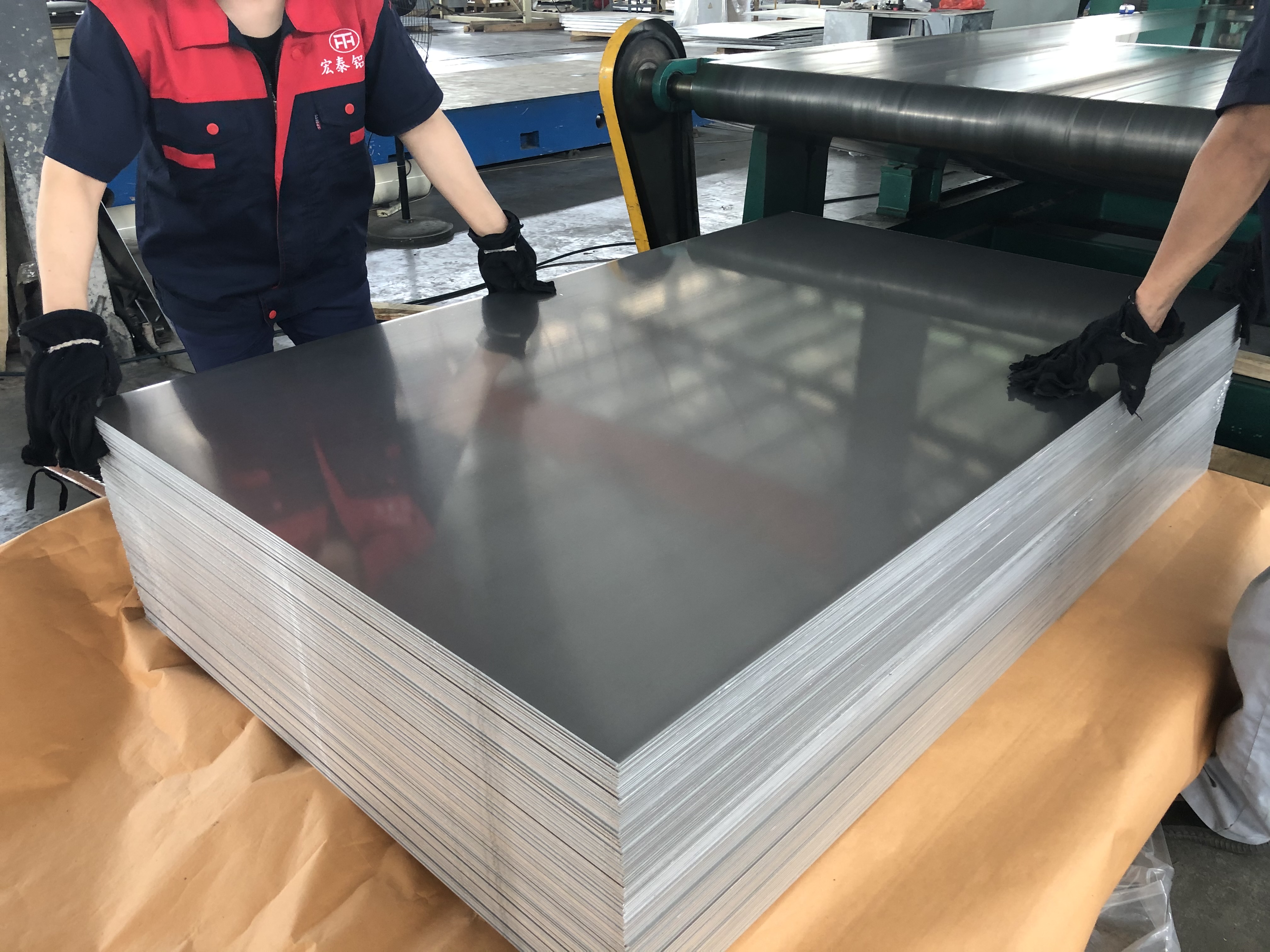 宏泰铝业实质保障供应5052铝板