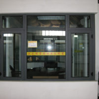廣東高質量粉末噴塗門窗<em class='color-orange'>幕牆</em>鋁型材