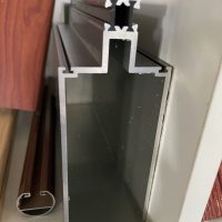 國家高質(zhì)量隔熱玻璃幕墻鋁材及成品