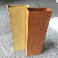 外墻<em class='color-orange'>鋁</em>格柵<em class='color-orange'>方</em>通裝飾木紋<em class='color-orange'>鋁</em><em class='color-orange'>方</em><em class='color-orange'>管</em>廠家