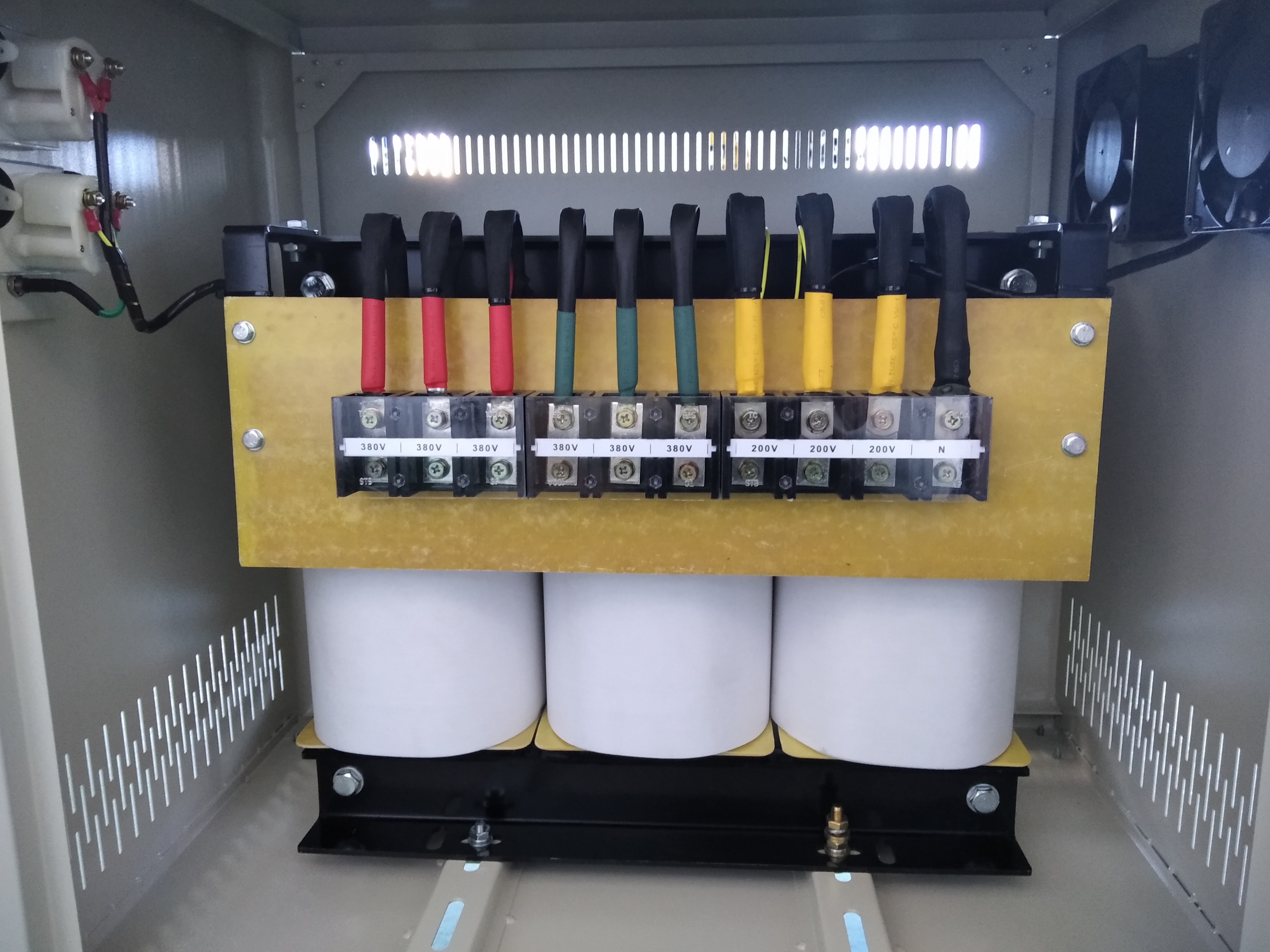 青島380V變220V變壓器價格