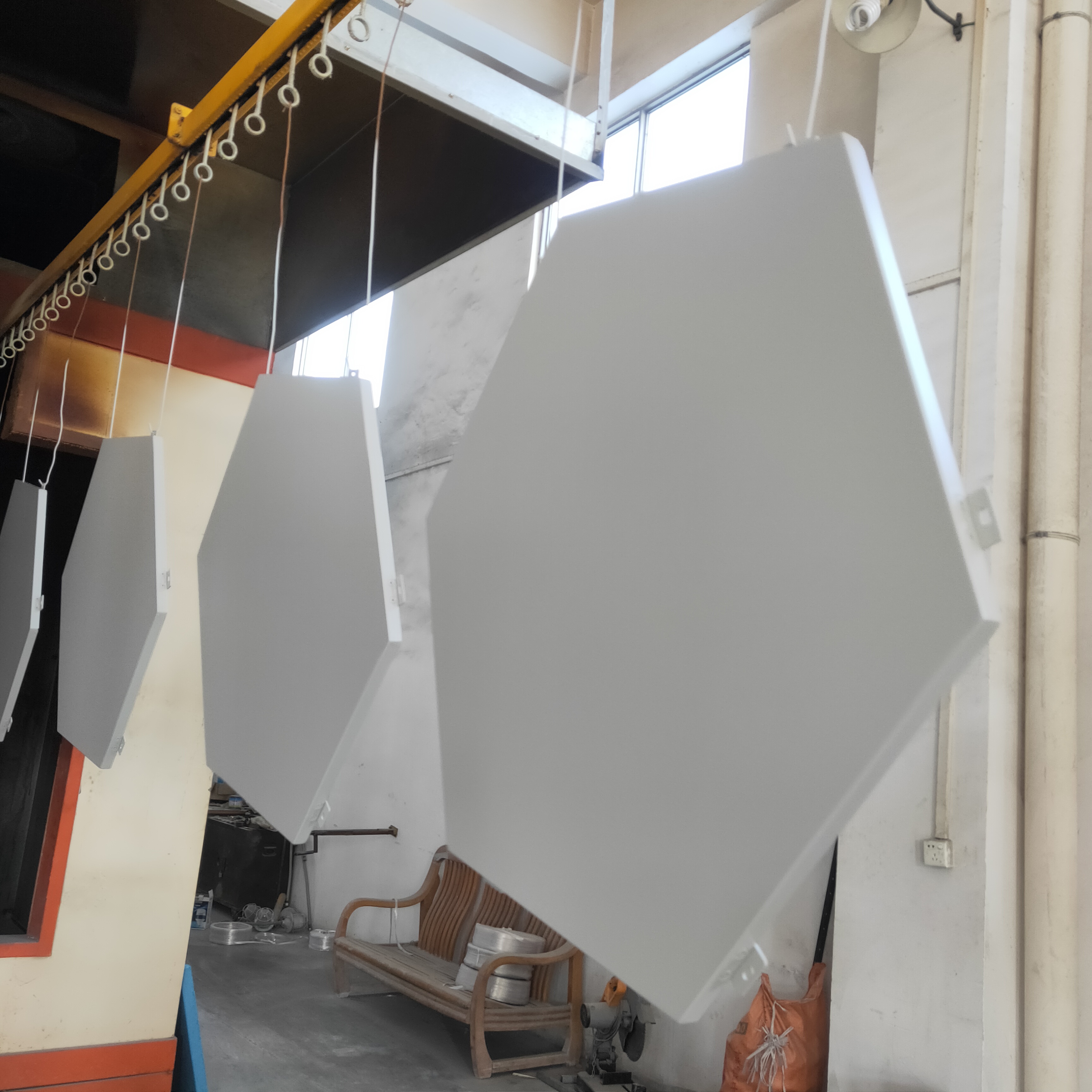 六边形铝板定制六角形铝扣板工厂