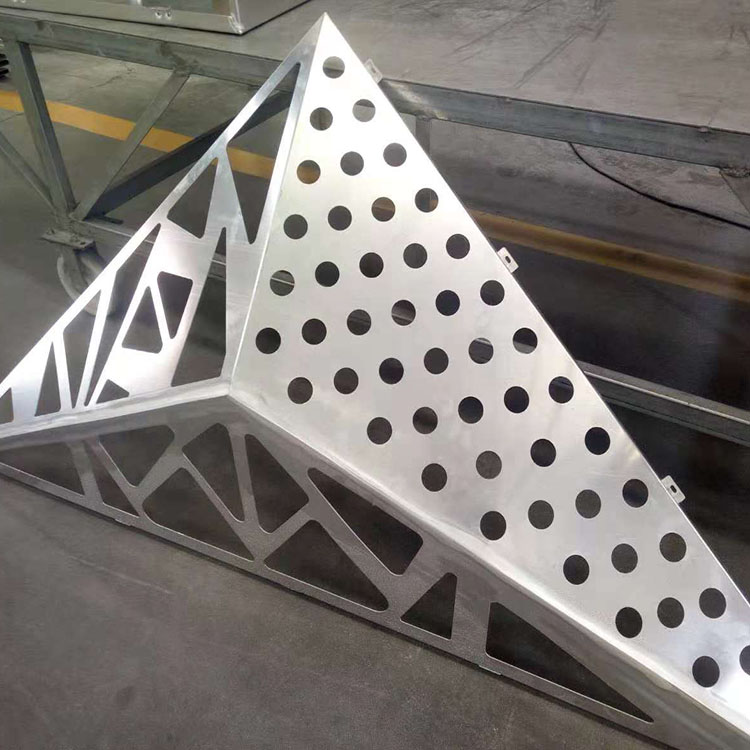 宴会厅三角形铝板异形锥形铝单板