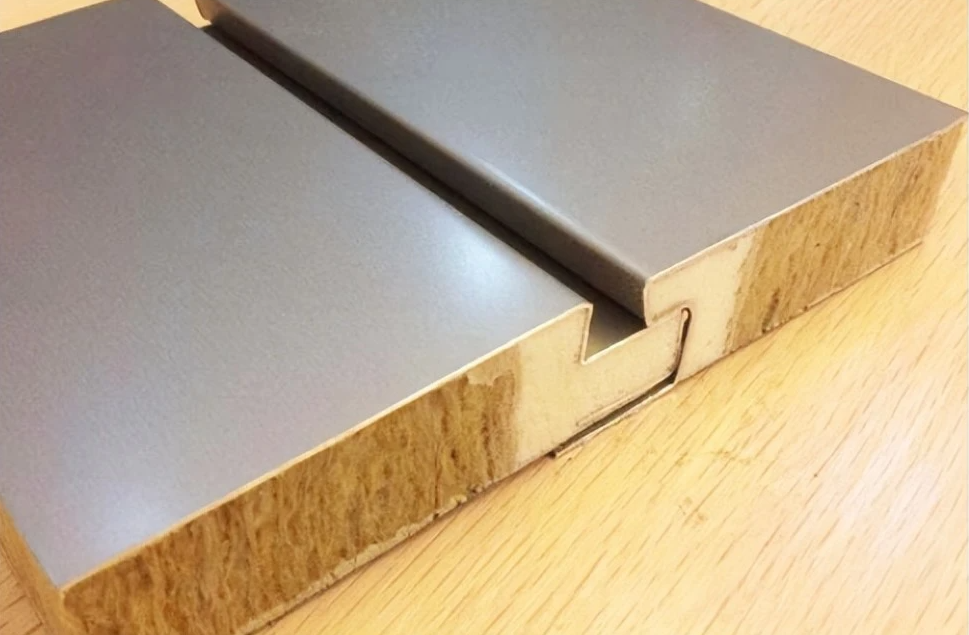 鋁板熱壓縮保溫一體板