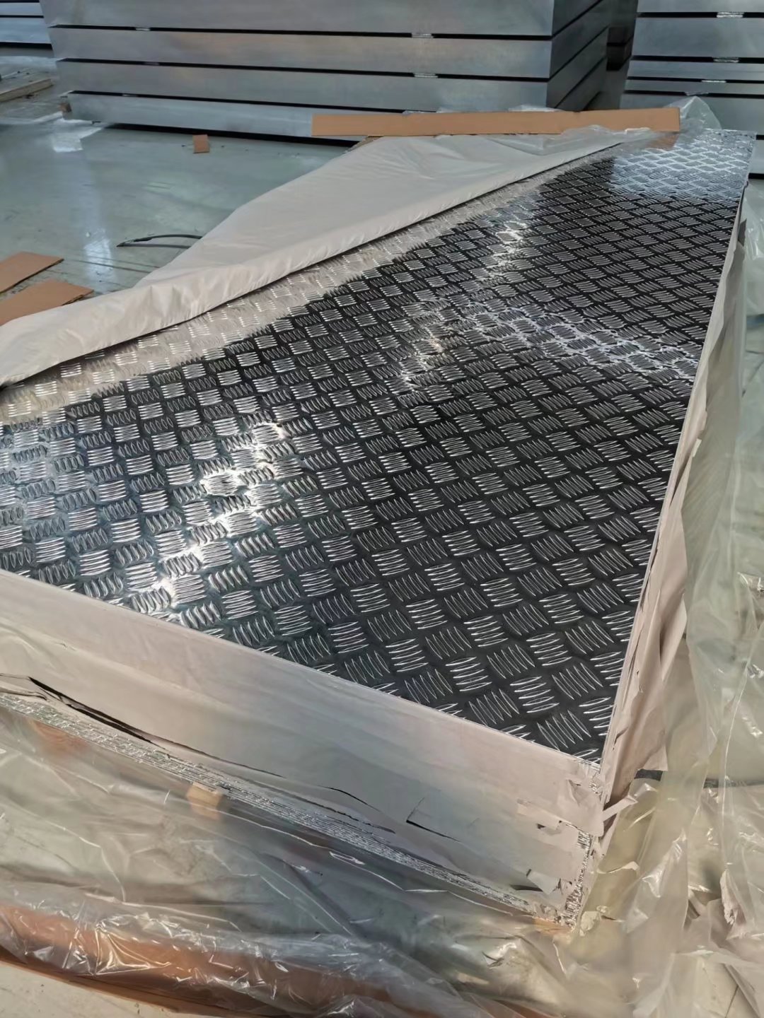 6061铝板覆膜铝板6063铝板